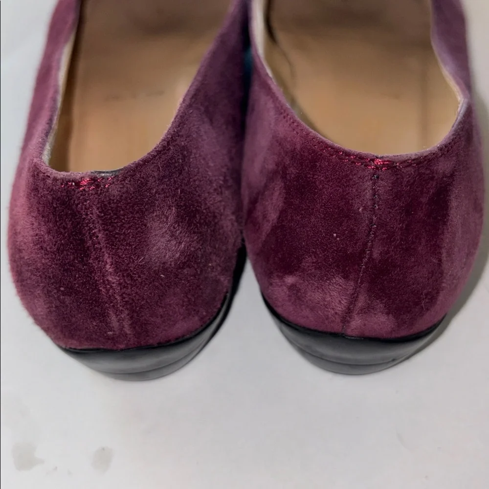 Amalfi Purple Suede flat with bows. Women’s 9